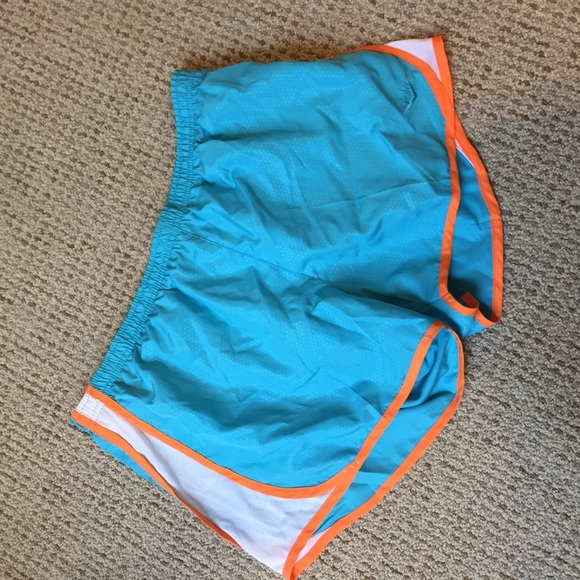 Workout shorts - Picture 1 of 2